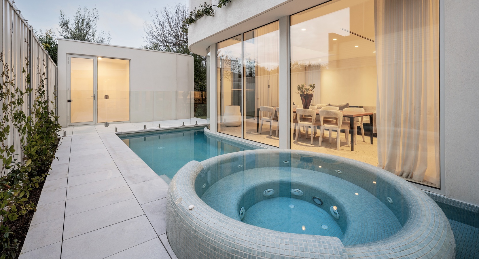 ORA HOUSE 